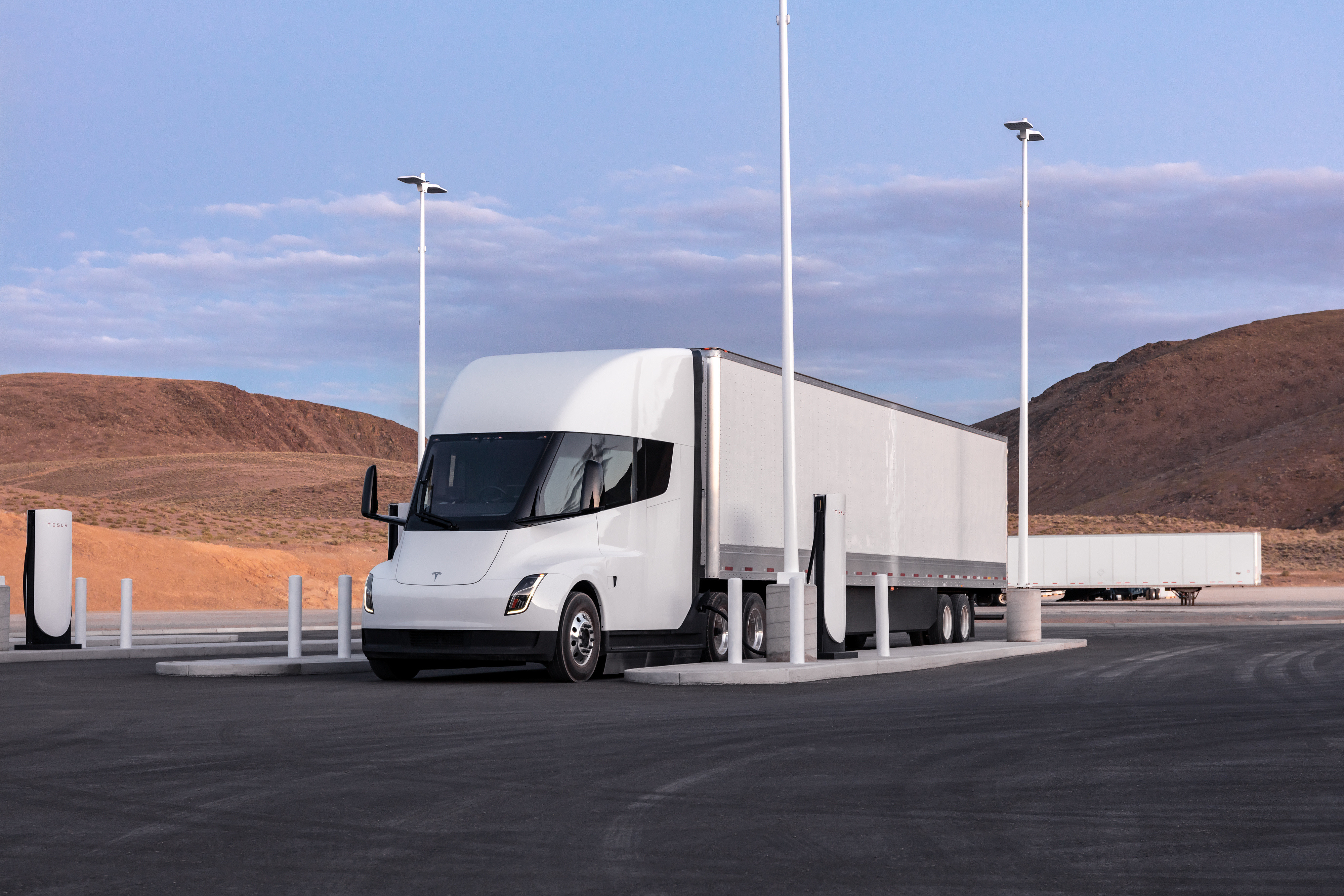 Trasporto merci, l’Italia alla prova dell’elettrico: tra obiettivi UE e un parco mezzi da rinnovare