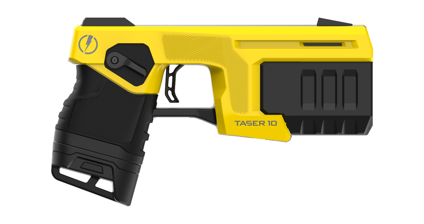 Taser, le norme d’impiego aprono alle armi a impulso elettrico