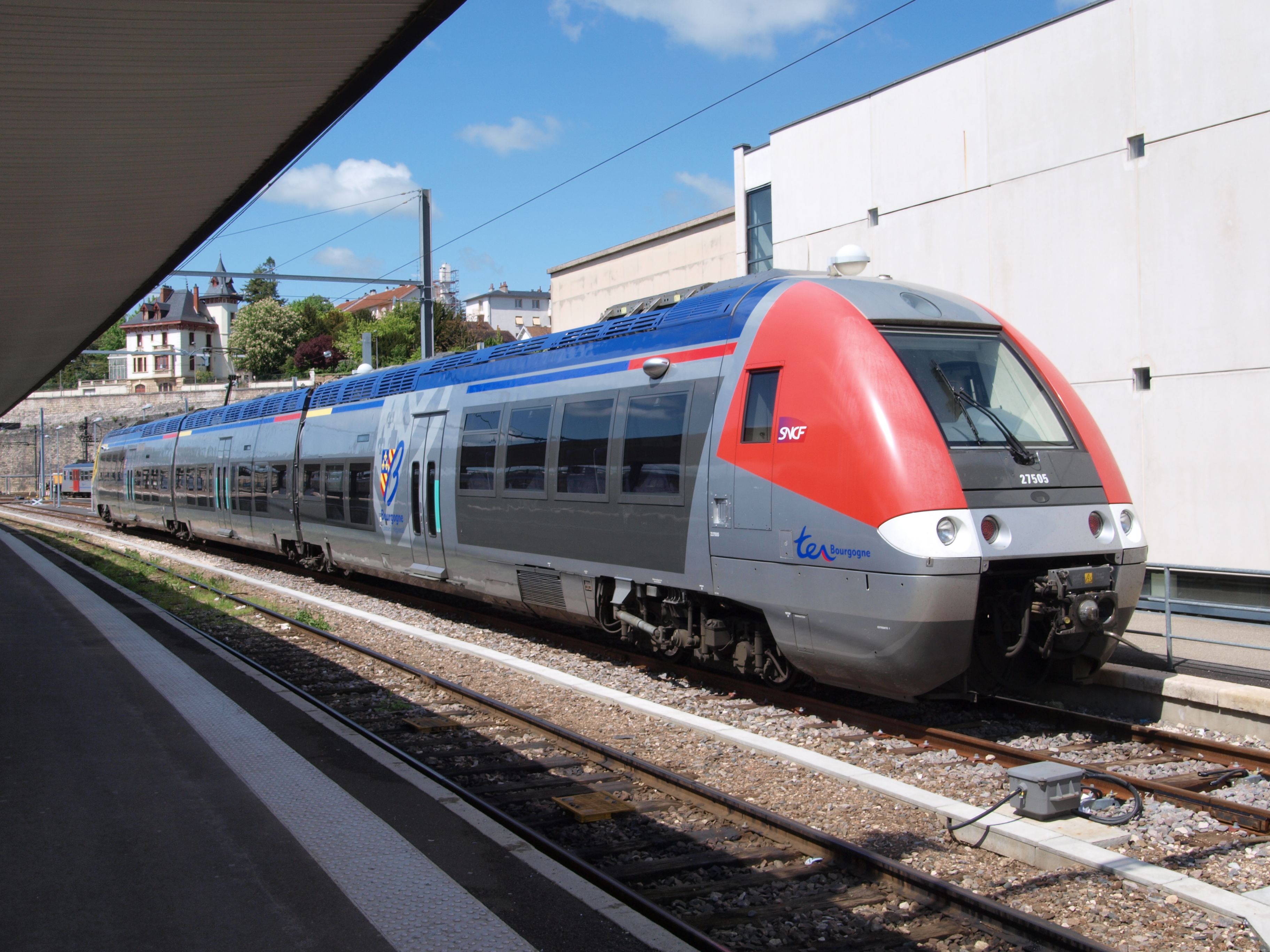 Italia, alta velocità, non solo Trenitalia e Italo: anche Sncf pronta a potenziare il servizio