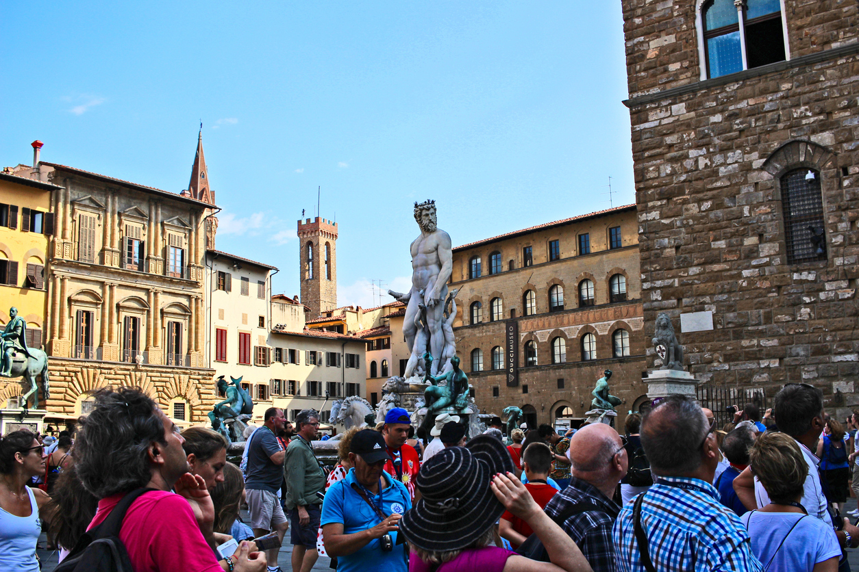 Overtourism, tra obblighi di risultato e discrezionalità amministrativa