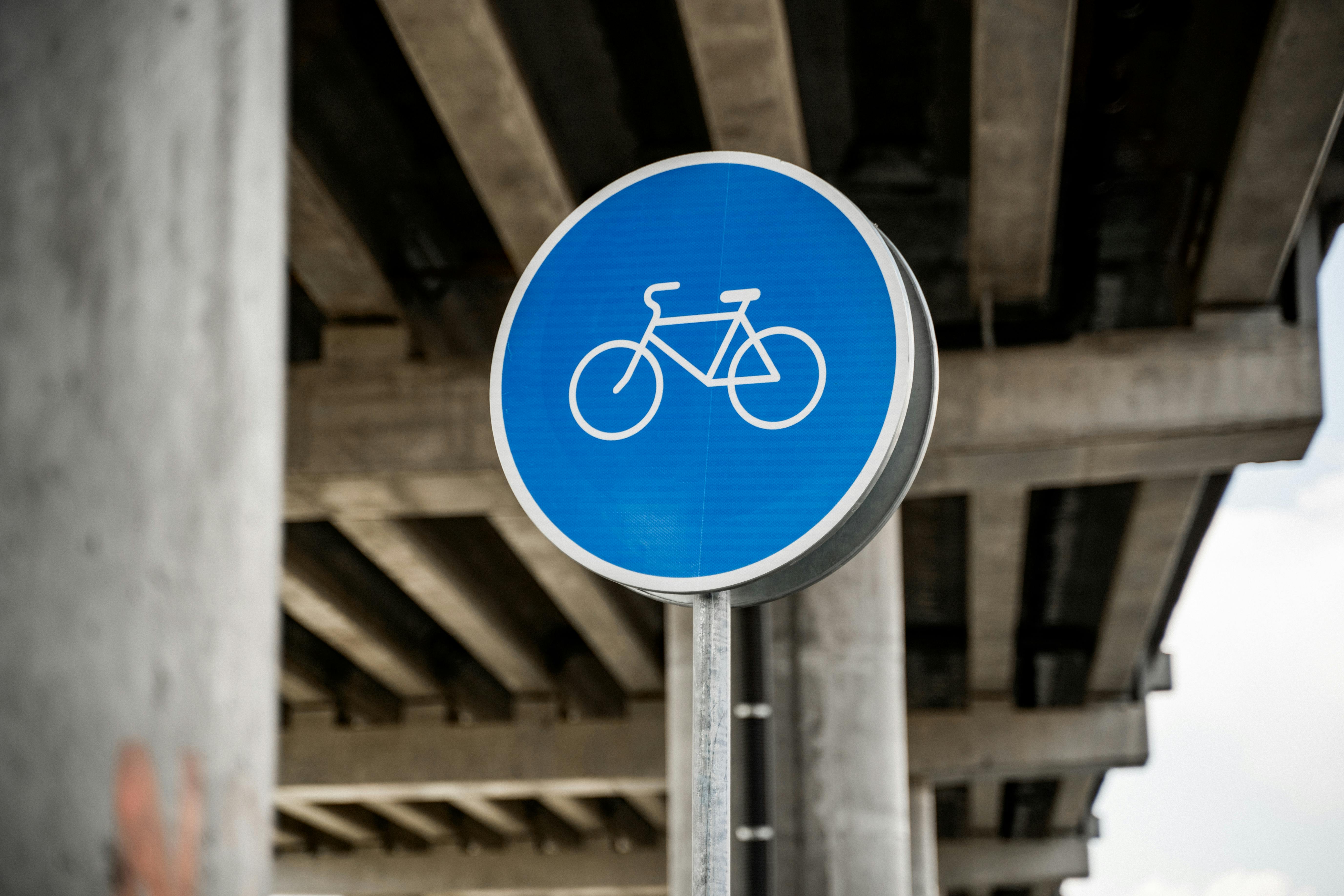 Genova, pista ciclabile in Valpolcevera e disagi alla viabilità: nuovi interventi per ridurre il traffico bloccato
