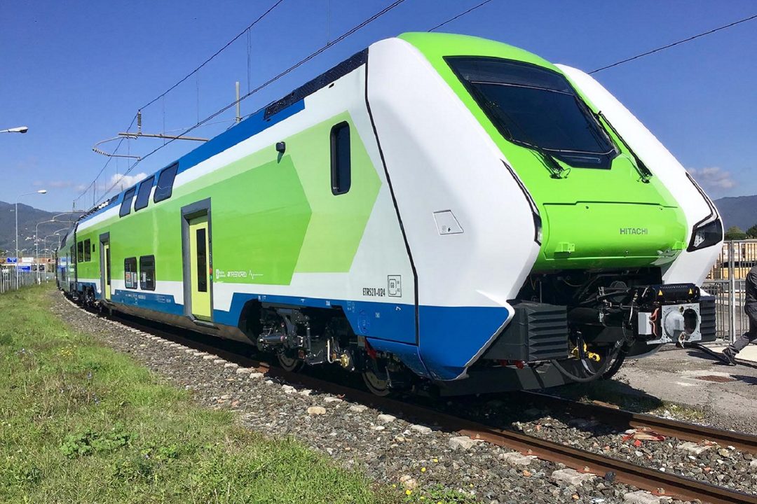Trenord, si punta al milione di passeggeri al giorno: treni più puntuali rispetto al 2024. Tutti i dati