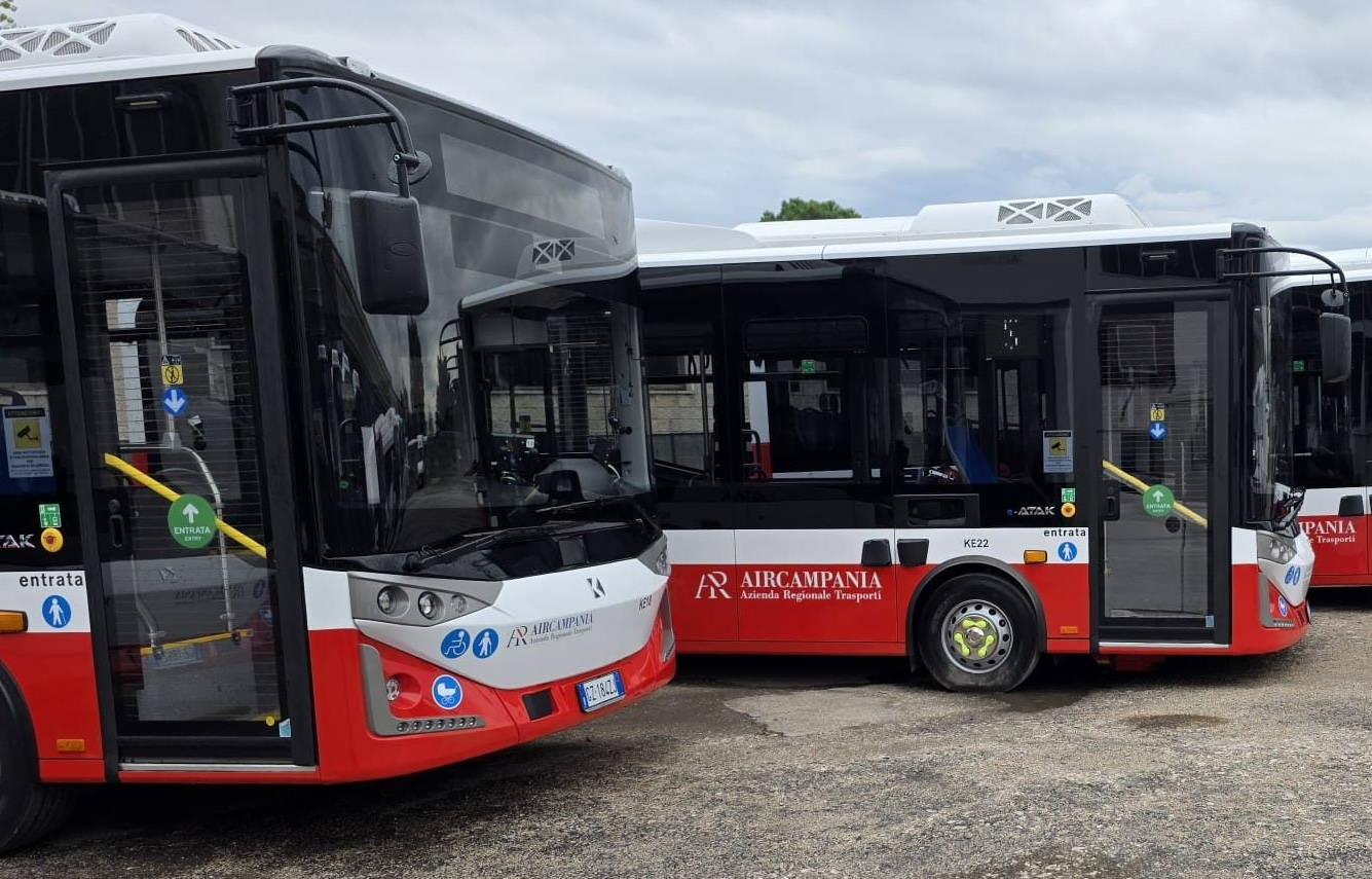 Campania, trasporto pubblico più green a Caserta: 20 nuovi autobus elettrici e innovativi