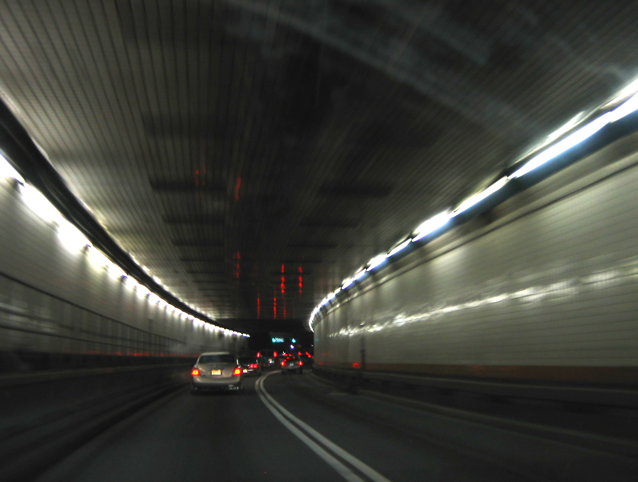 Tunnel, dagli Stati Uniti al Canale della Manica: le gallerie da record nel mondo