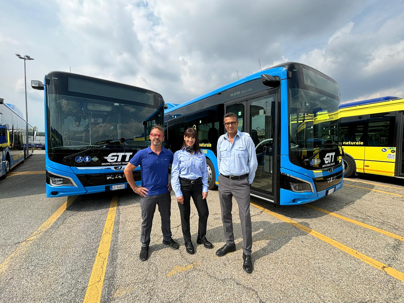 Torino, trasporto pubblico: nuovi autobus extraurbani in servizio