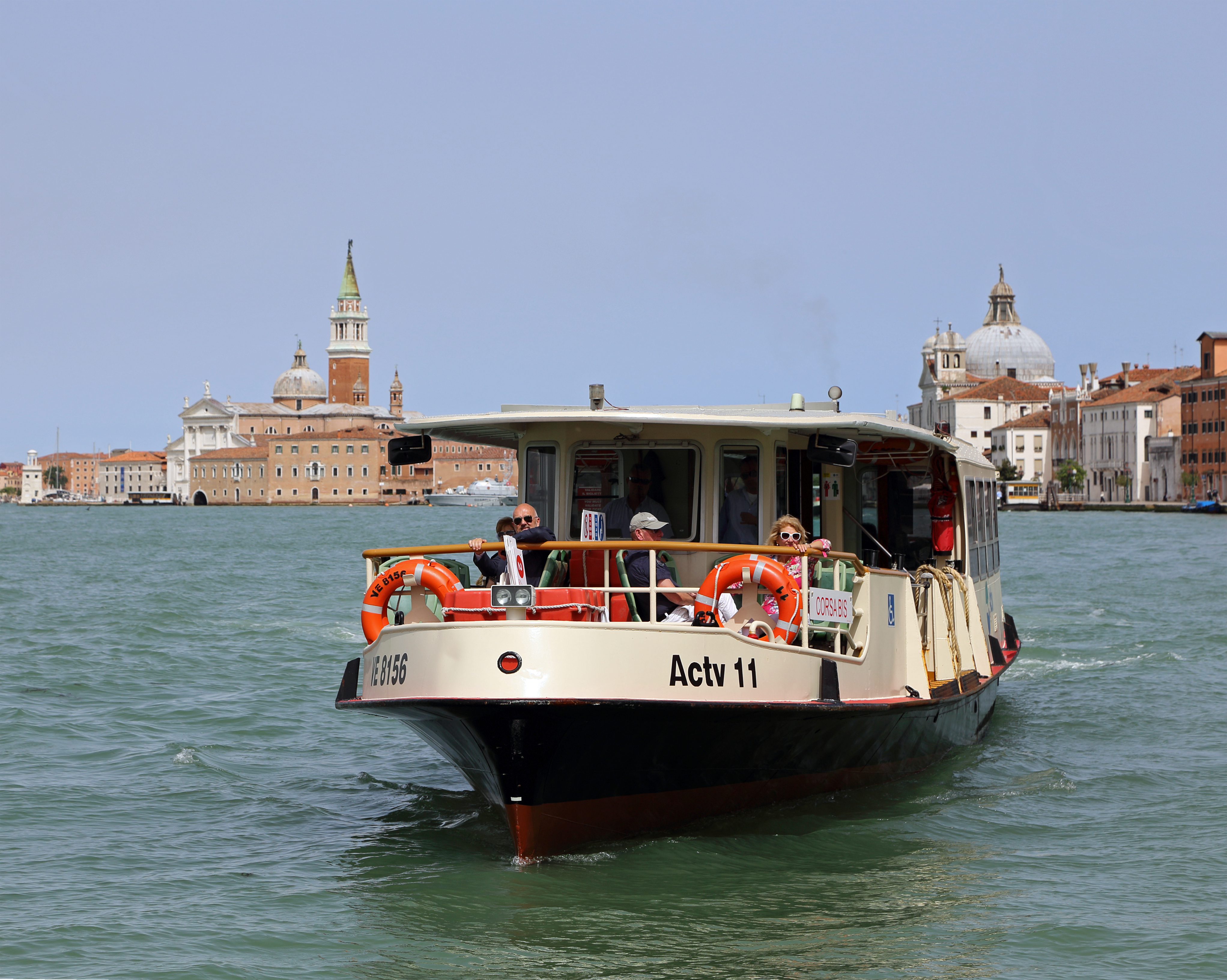 Venezia, trasporto pubblico sicuro: mille telecamere in arrivo per i vaporetti. Il bando
