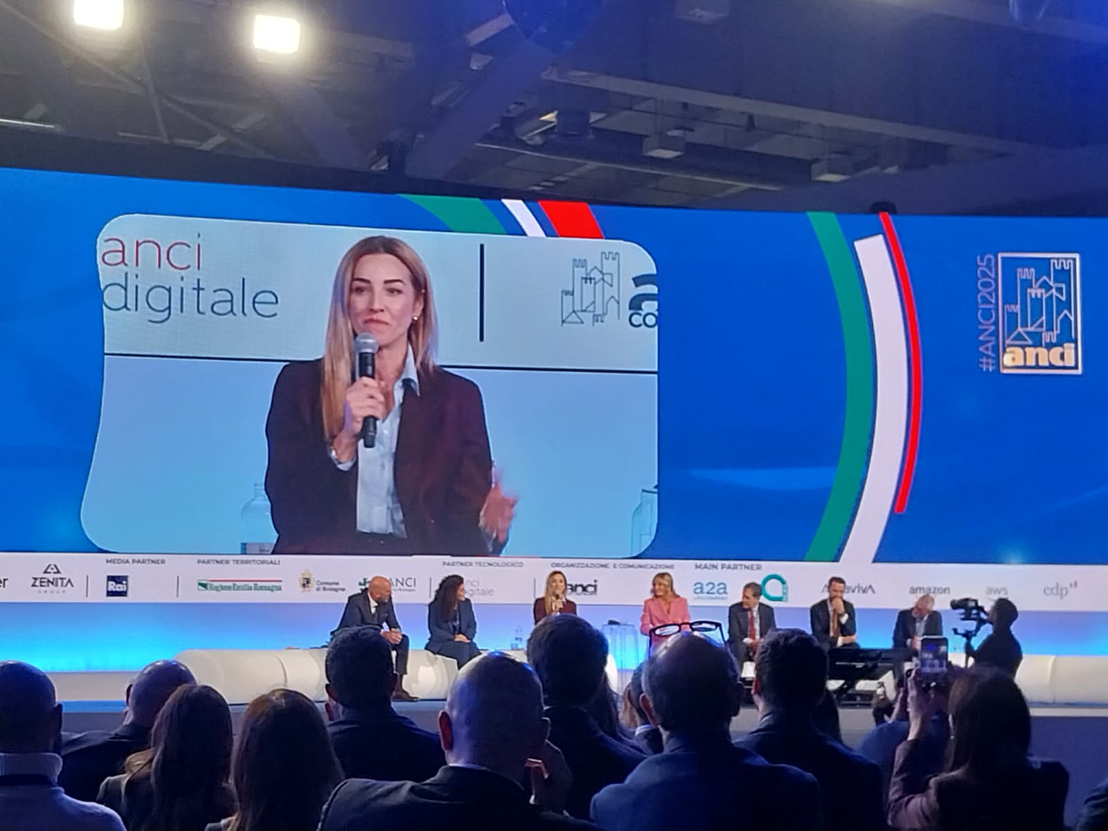 Assemblea Nazionale ANCI 2025, l’appello delle sindache Silvia Salis e Chiara Frontini: sicurezza? Servono più fondi e più unità di forze dell’ordine