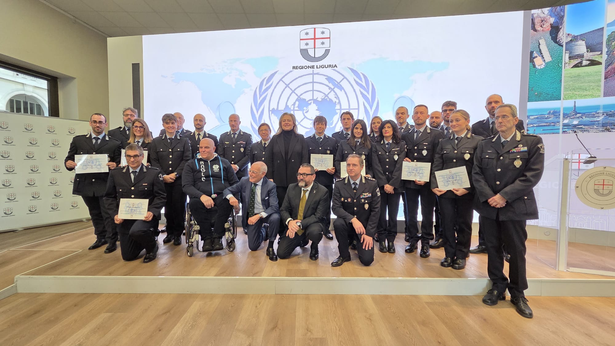Liguria, la Polizia Locale al fianco delle persone con disabilità: consegnati gli elogi a ventiquattro agenti