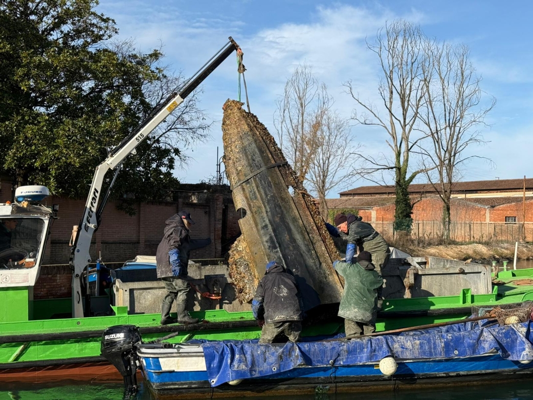 Venezia, pulizia dei canali dai rifiuti: raccolta record per i Gondolieri Sub. I numeri