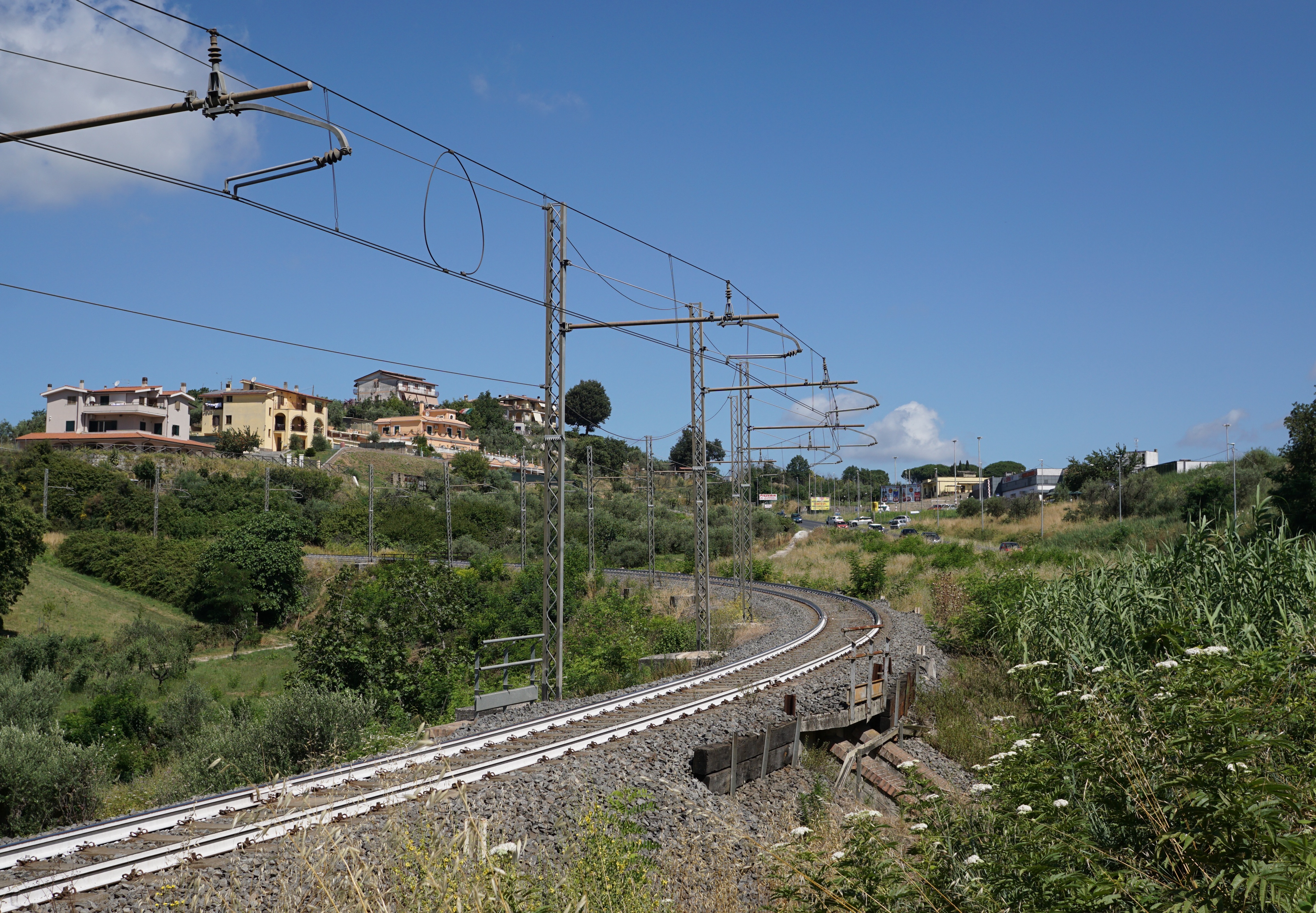 Roma, ferrovia fino a Viterbo: 160 milioni di euro per l’ammodernamento. Il progetto