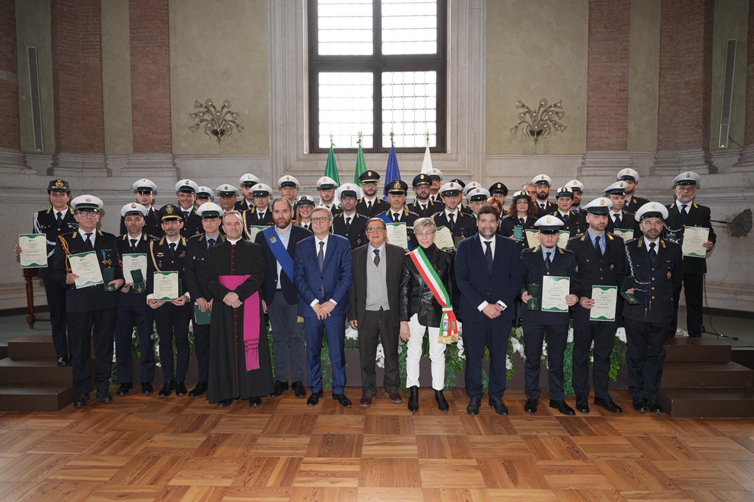 Sicurezza Lombardia, premiati 36 agenti della Polizia Locale per meriti speciali