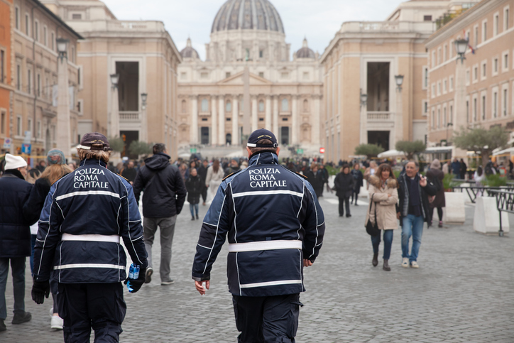 Roma, dal 15 gennaio parte la Zona 30 nella Ztl Centro Storico: primo mese di assestamento, rafforzati i controlli di Polizia Locale