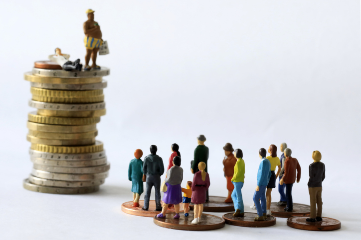 Sfida UE per eradicare la povertà entro il 2035