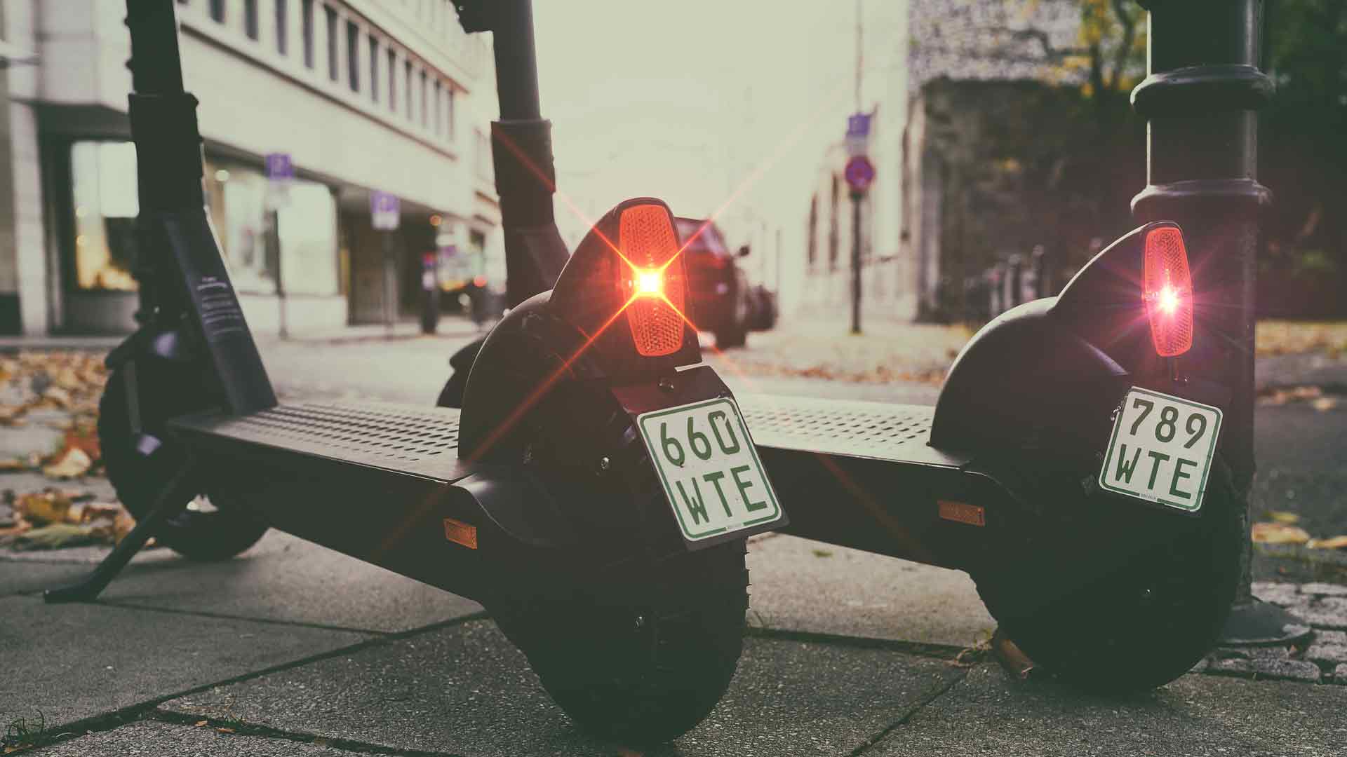 Monopattini: casco, certificati, luci e limiti. Il punto col vicepresidente nazionale della Polizia Locale, Roberto Benigni