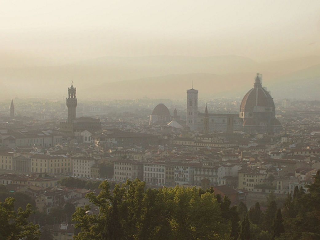 Firenze, da via di Ripoli a via Sella: strade intasate di automobili e smog per i cantieri