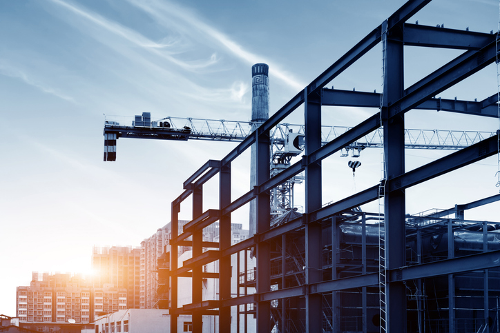 Requisiti minimi edifici 2026: update normativo per energia, sicurezza e mobilità elettrica