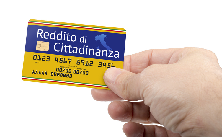 Reddito di cittadinanza e protezione internazionale, la Corte UE boccia il requisito dei 10 anni di residenza