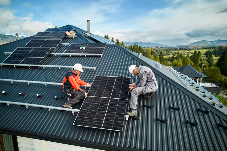 Impianto fotovoltaico, i proventi del Conto Energia spettano al proprietario, non al fallimento