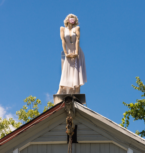 Los Angeles, i proprietari della casa di Marilyn Monroe ne contestano il valore storico
