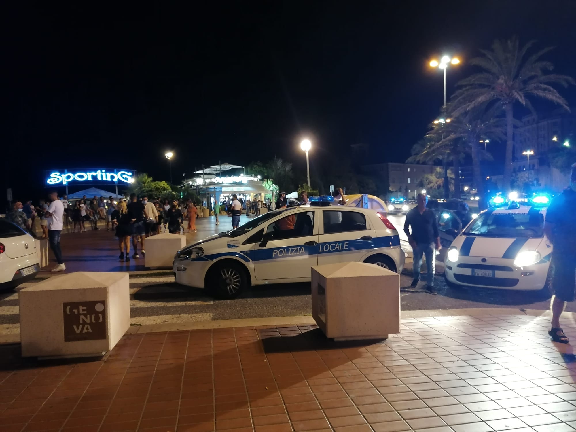 Genova, movida in Corso Italia: steward nei locali e controlli fino alle 2 di notte