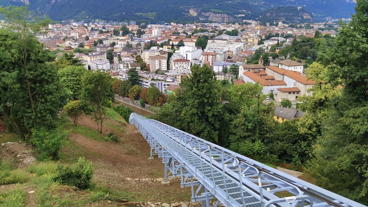 Trento, l’ascensore che ti porta in collina in 80 secondi passa a Trentino Trasporti