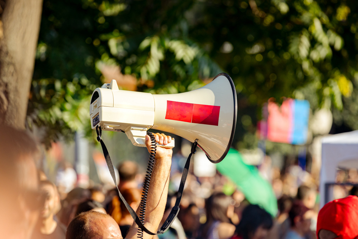Riforma art. 18 TULPS, cosa cambia per manifestazioni e preavviso dopo il DL 23/2026