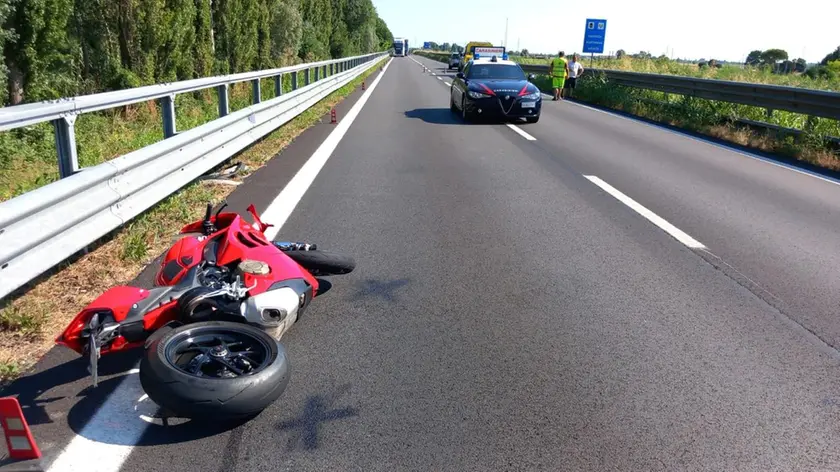 Sinistri stradali 2025: calano le vittime, ma crescono ciclisti e monopattini a rischio