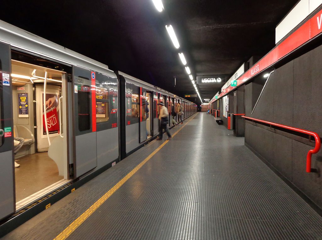 Metropolitana M1 Milano: iniziati i lavori per il prolungamento fino a Baggio. Ecco quando sarà pronta