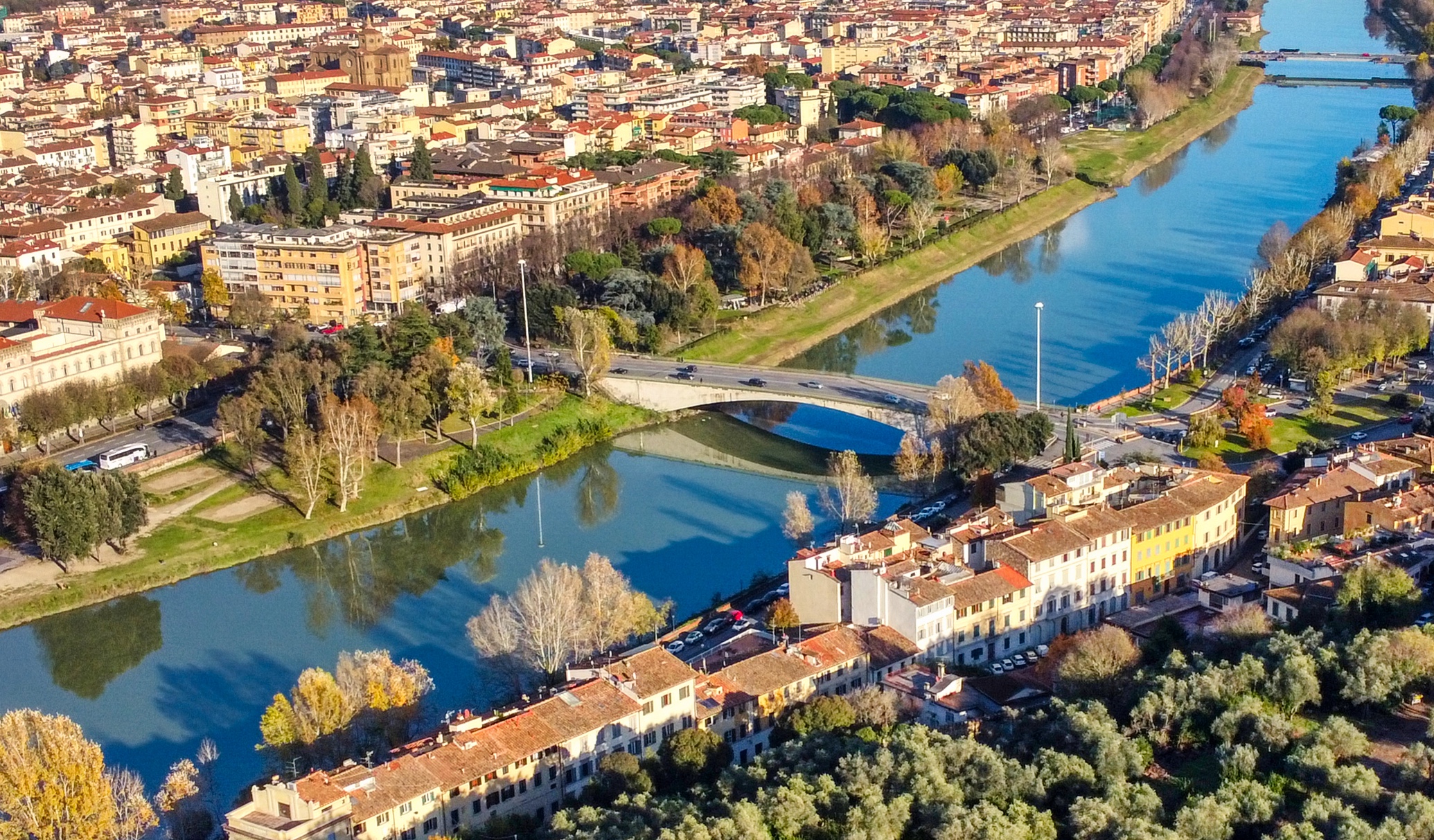 Firenze, verifiche sulla struttura di tre ponti: in arrivo chiusure al traffico e ai pedoni