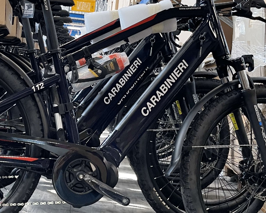 Firenze, debuttano oggi le e-bike dei Carabinieri: al via le pattuglie in bicicletta