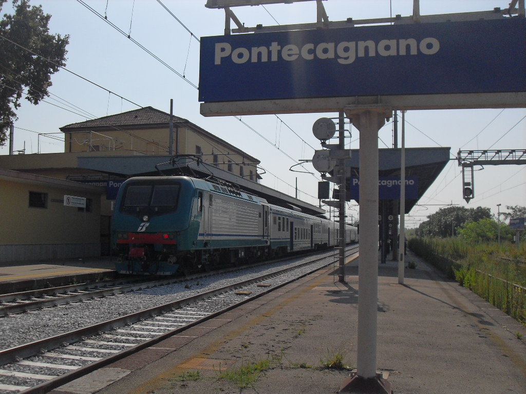 Treni, bomba trovata a Pontecagnano: circolazione sospesa tra Salerno e Battipaglia